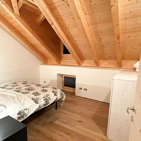 Moderno Ed Esclusivo - Casa Pierina 아파트